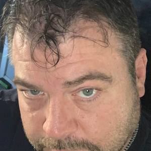 Meet your Posher, Dion